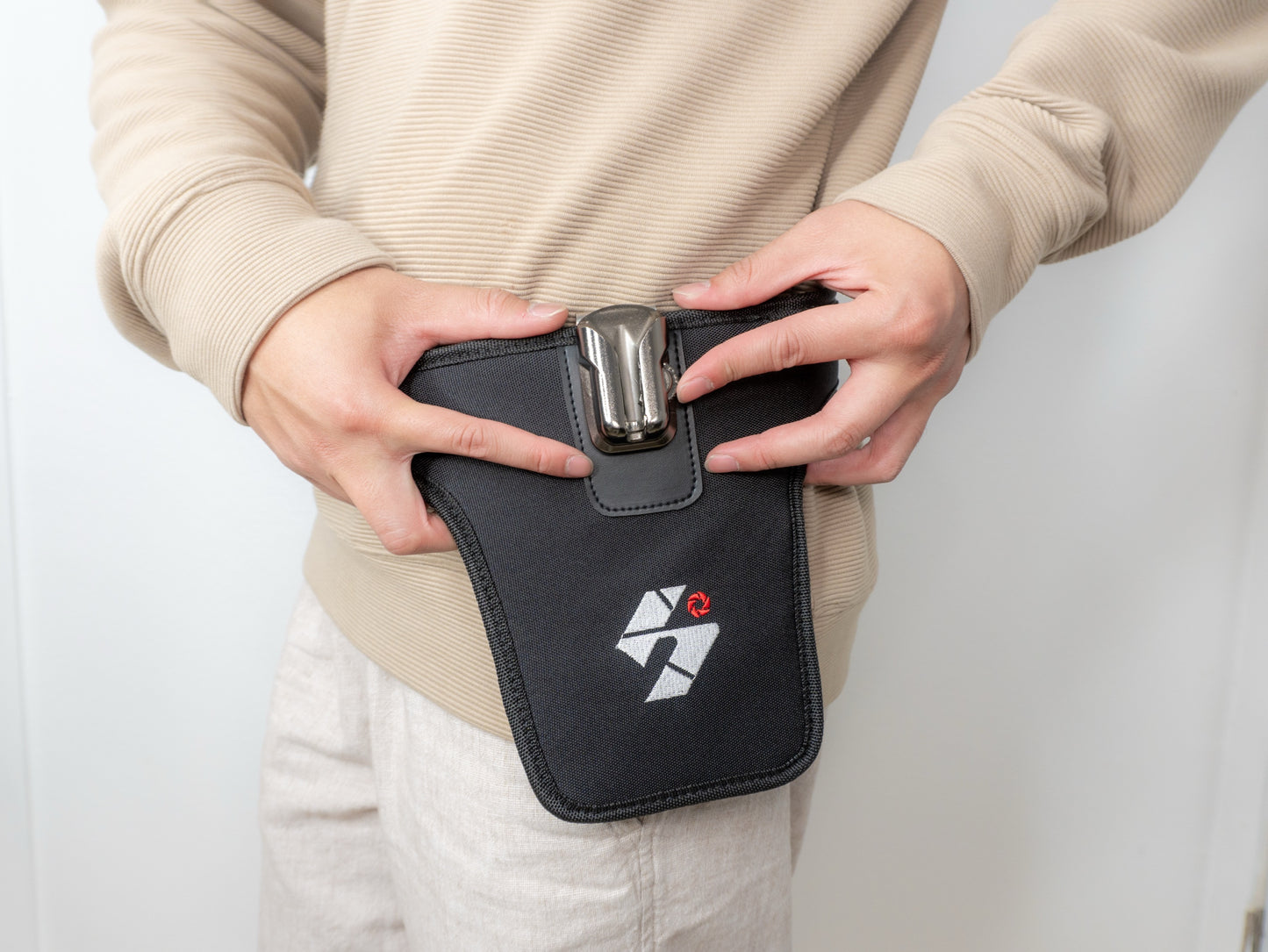 SnapRig Pro Dual Holster for Gimbals & Cameras – Limited Edition